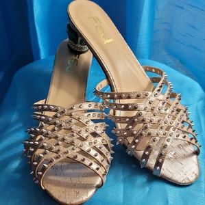 FSJ Sz 12 Gold Slide